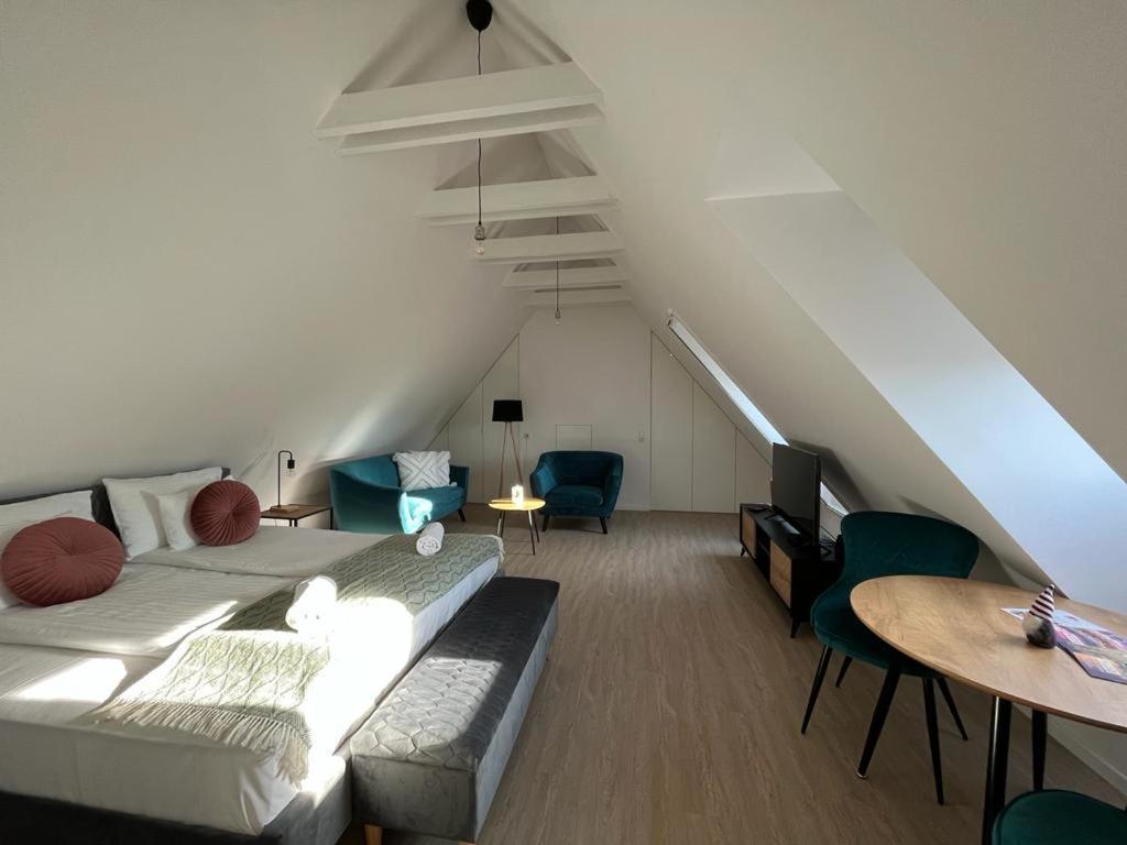 Mathias Premium Apartments Szeged Ngoại thất bức ảnh